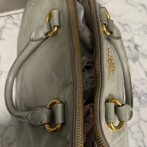 Prada Vitello Shine Double Zip 2way Tote in Grey - Picture 7 of 16